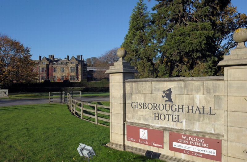 Gisborough Hall Hotel Guisborough Bagian luar foto
