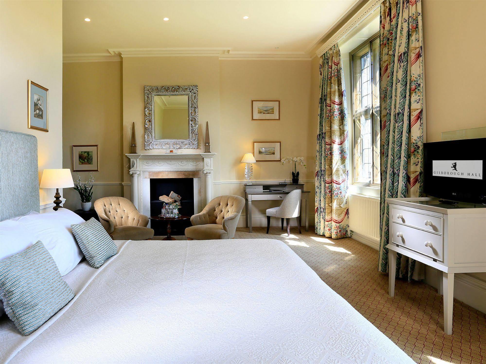 Gisborough Hall Hotel Guisborough Bagian luar foto